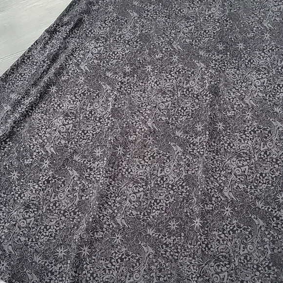 LulaRoe Dress - Picture 2 of 4